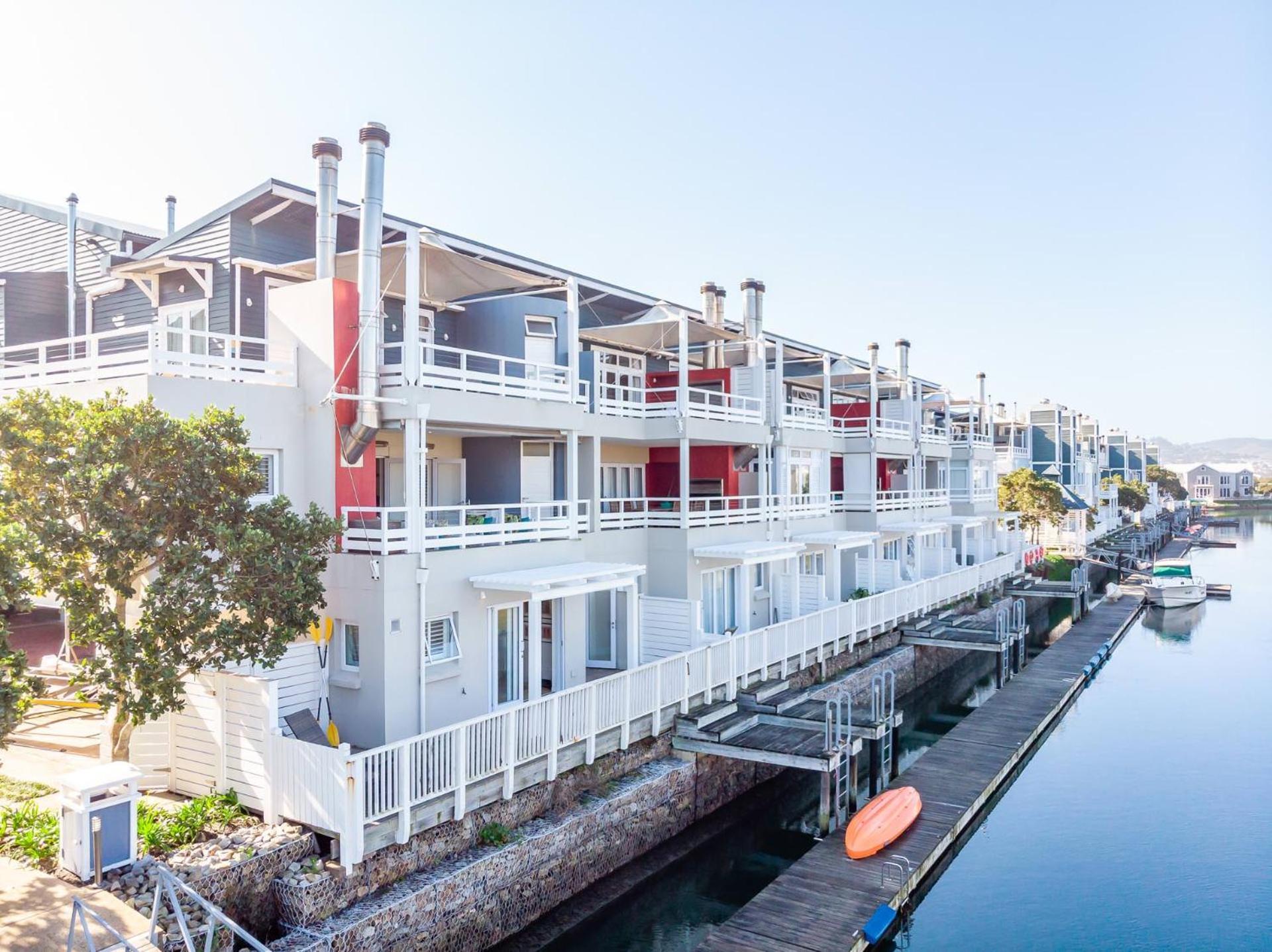 Trendy Get-Away On The Canals, Thesen Islands Apartment Knysna Bagian luar foto